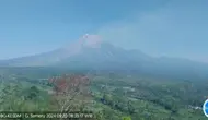 Gunung Semeru Erupsi Hingga 9 Kali terus menerus (Istimewa)