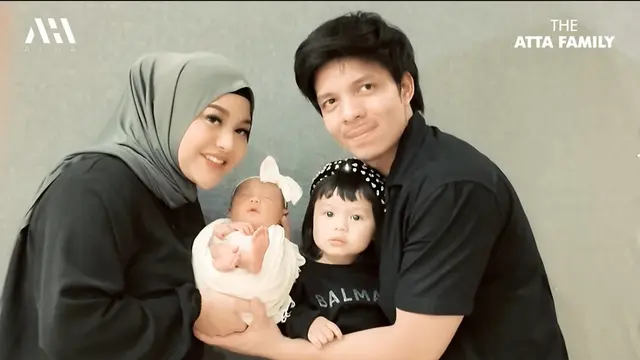 Pemotretan Azura, putri kedua Atta Halilintar dan Aurel Hermansyah. (Foto: YouTube/AH)
