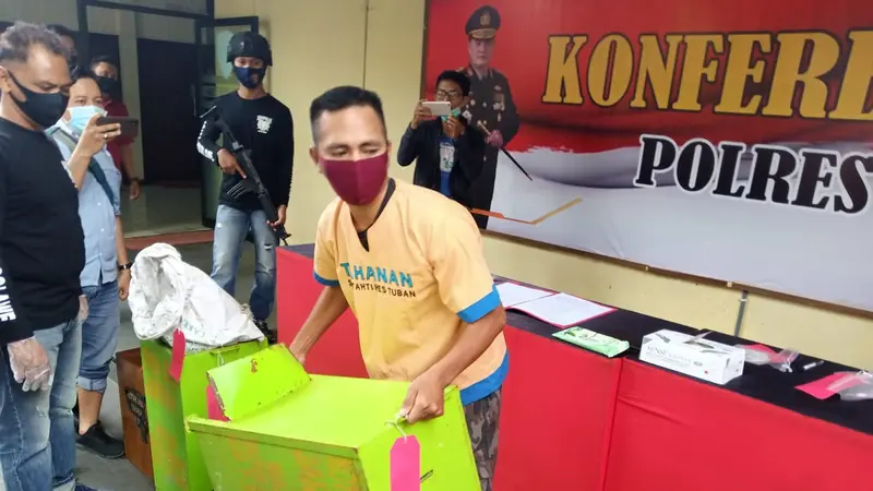 Spesialis Pencuri Kotak Amal