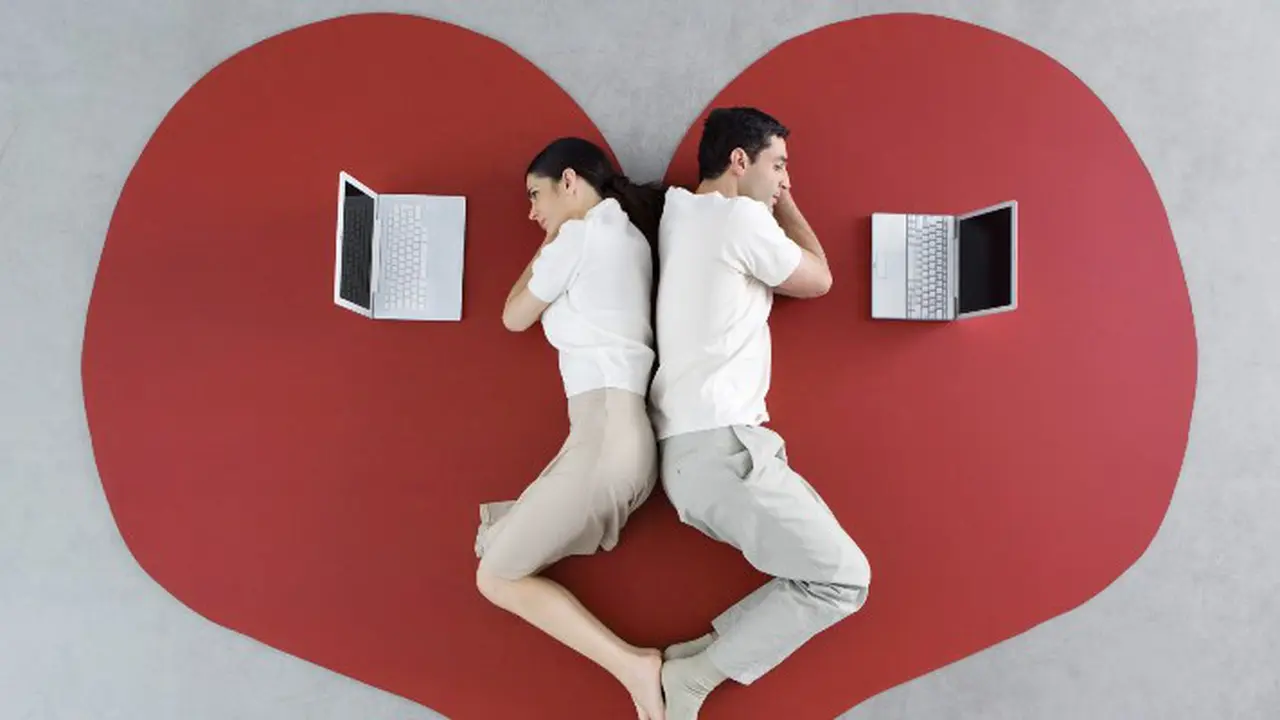 5 Tanda Kalau Kamu Belum Siap untuk Jalani 'LDR'