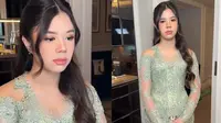 6 Potret Detail Kebaya Safeea Ahmad di Pernikahan Al Ghazali yang Curi Perhatian