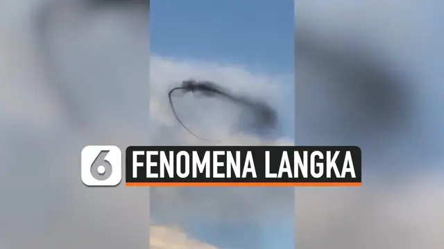 HEBOH FENOMENA 'CINCIN HITAM' DI LANGIT MEKSIKO, WARGA SEBUT UFO