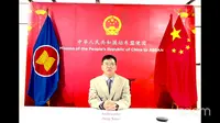 Deng Xijun, Ambassador of the People's Republic of China to ASEAN, menyampaikan sambutannya dalam acara Lauch ASEAN-China Survey 2022 bersama FPCI, Senin (30/10/2022). (Dok. FPCI)