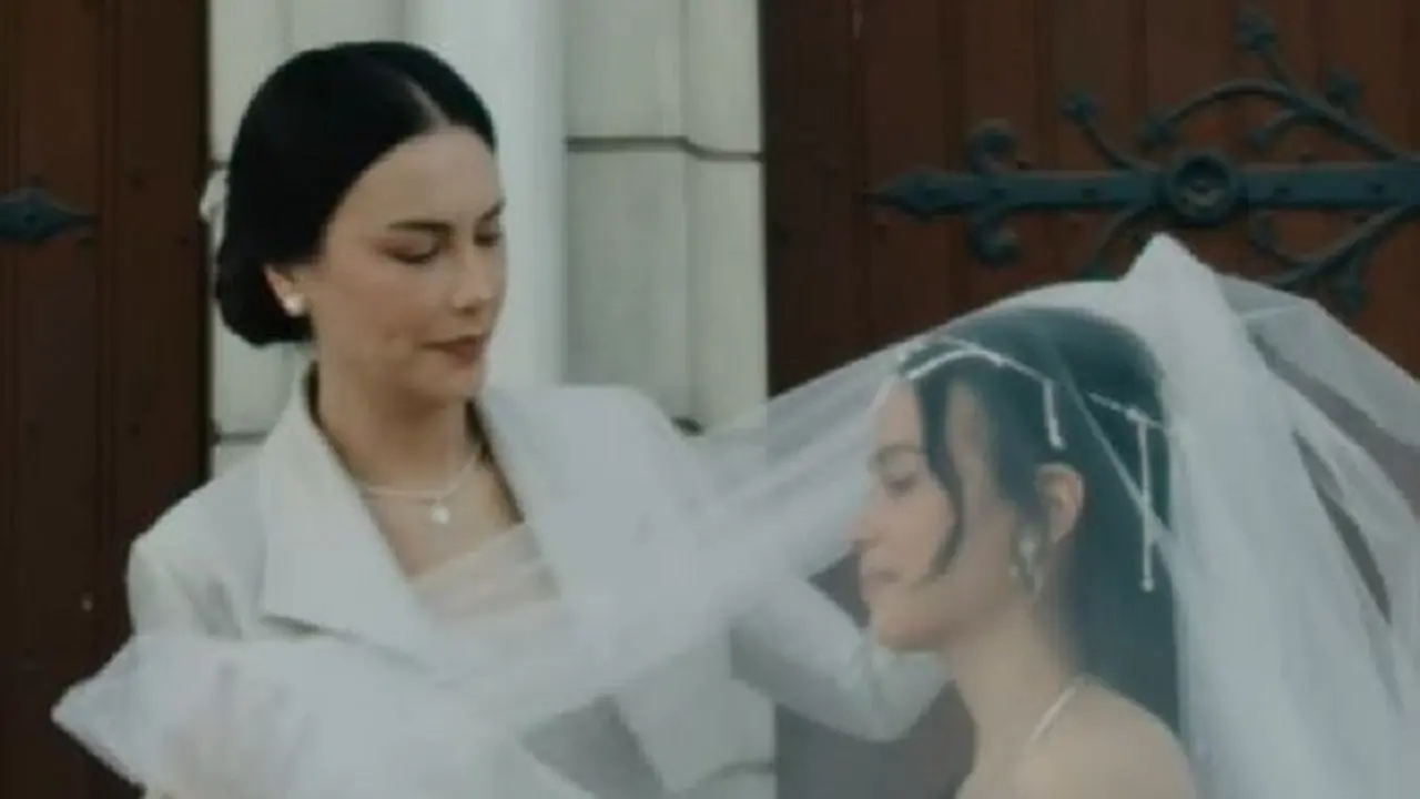 Eva Celia - Sophia Latjuba (Foto: Instagram/@thebridestory)