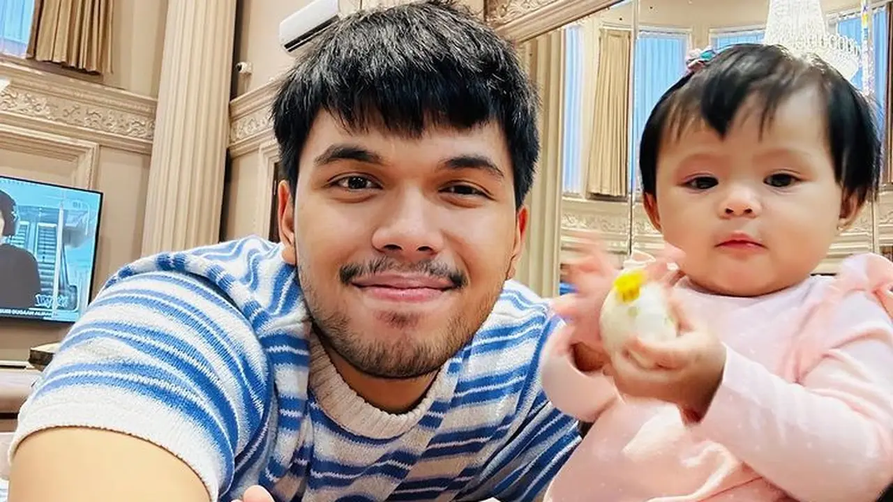 Thariq Halilintar dan Ameena. (Foto: Instagram/thariqhalilintar)