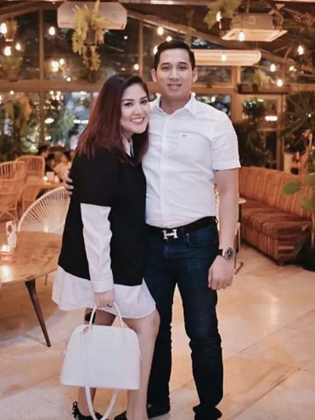 [Bintang] Nindy Ayunda dan Aska Parasady Harsono