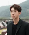 Berita mengejutkan datang dari CNBLUE. Pasalnya salah satu personelnya, Lee Jung Shin memutuskan untuk melaksanakan tugas wajib militernya pada tahun ini. (Foto: soompi.com)