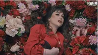 6 Gaya Pemotretan Terbaru Celine Evangelista, Curi Perhatian