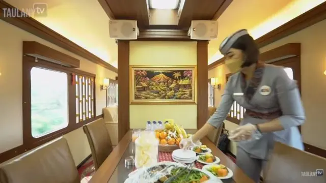 Rombongan Andre Taulany Naik Kereta Wisata Mewah