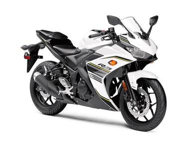 Yamaha R3 Dengan Grafis dan Warna Baru