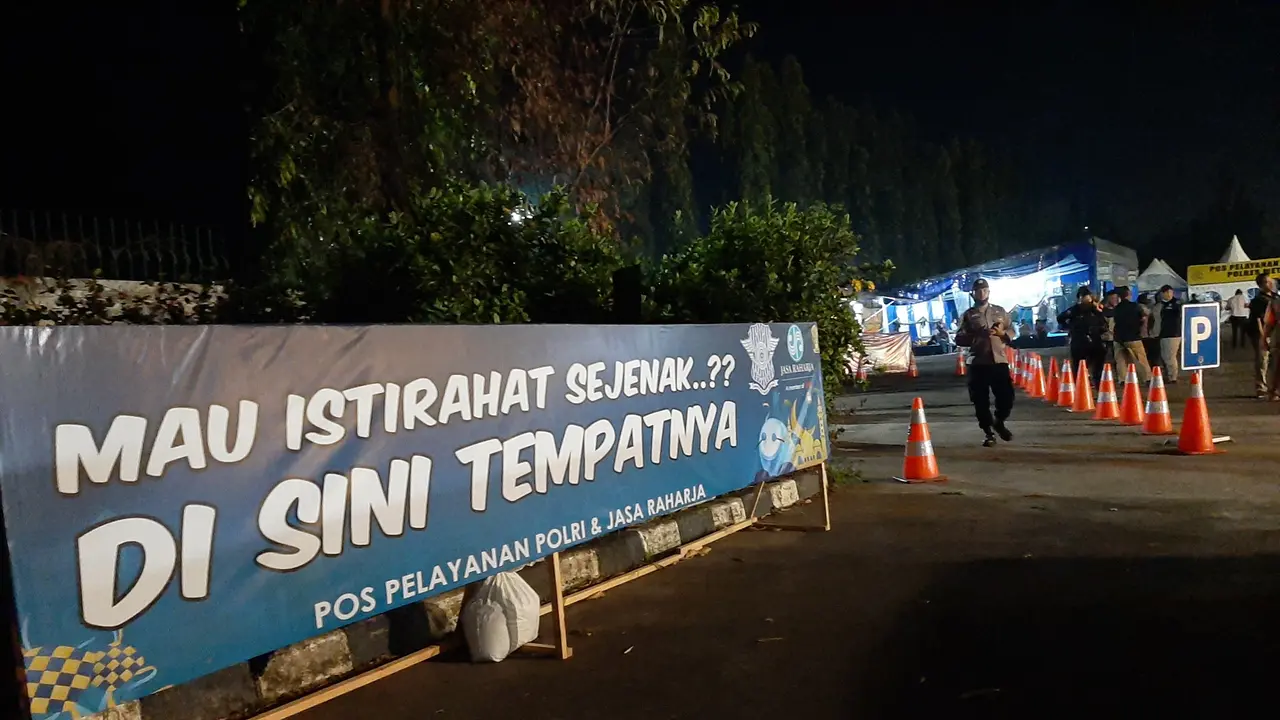 Posko Pelayanan Mudik untuk Pemotor di Kedungwaringin Bekasi