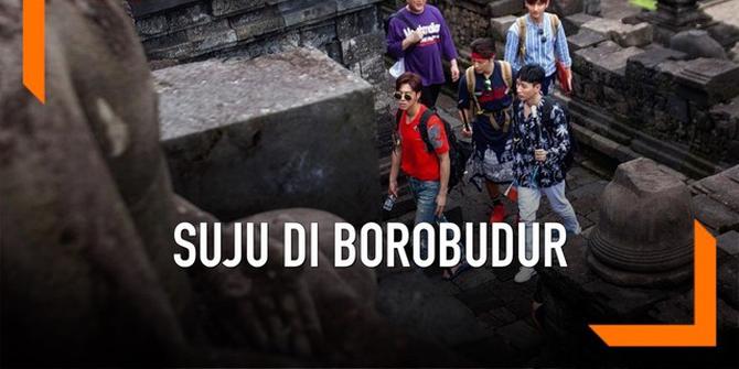 VIDEO: Deretan Potret Super Junior Kunjungi Candi Borobudur