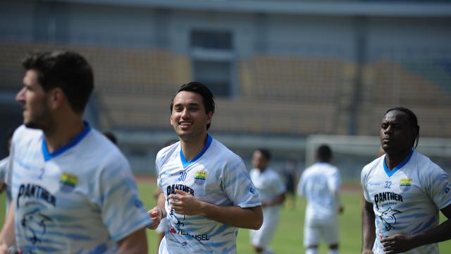 Ezra Walian, Persib Bandung