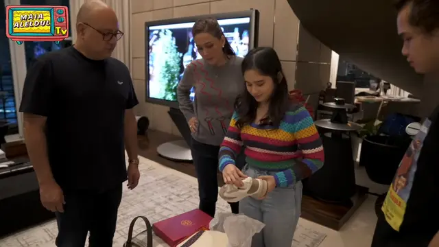 Potret Kedekatan Irwan Mussry Dengan Anak-Anak Maia Estianty/YouTube Maia Al El Dul TV