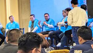 Dokter spesialis ortopedi dan traumatologi konsultan panggul dan lutut, Satria Prawira Putra soal diet bagi pasien osteoporosis dalam temu media bersama Primaya Hospital Bekasi Timur di Jakarta Pusat, Kamis (2/4/2026). Foto: Liputan6.com/Ade Nasihudin.