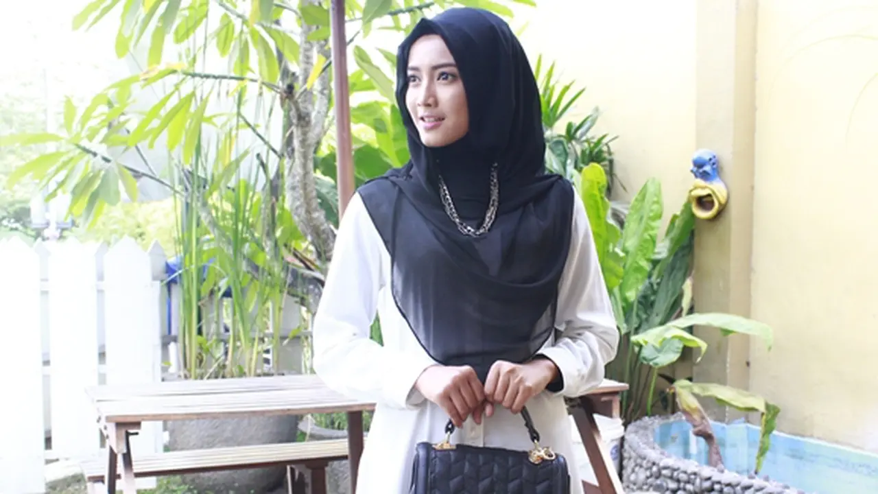 Foto: copyright Unpopulart - Rifa Arhas