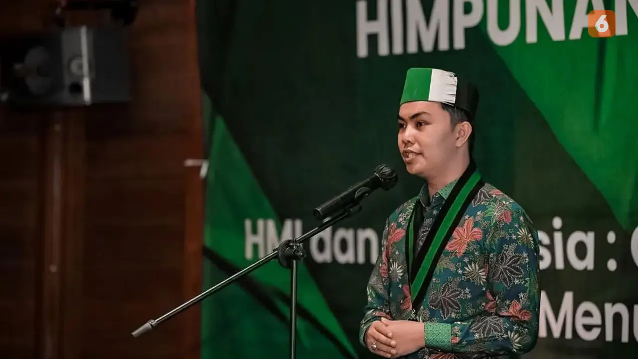 Ketua Umum PB HMI Raihan Ariatama