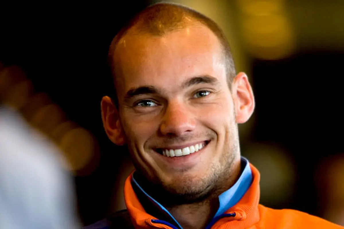 sneijder-130903c.jpg