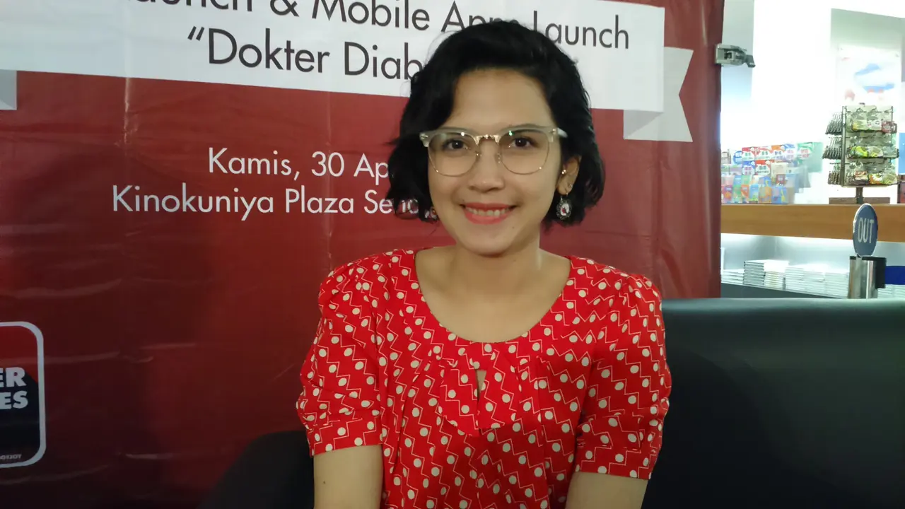 Dinda Kanya Dewi Pernah Lihat Ibu Makan Undur-undur