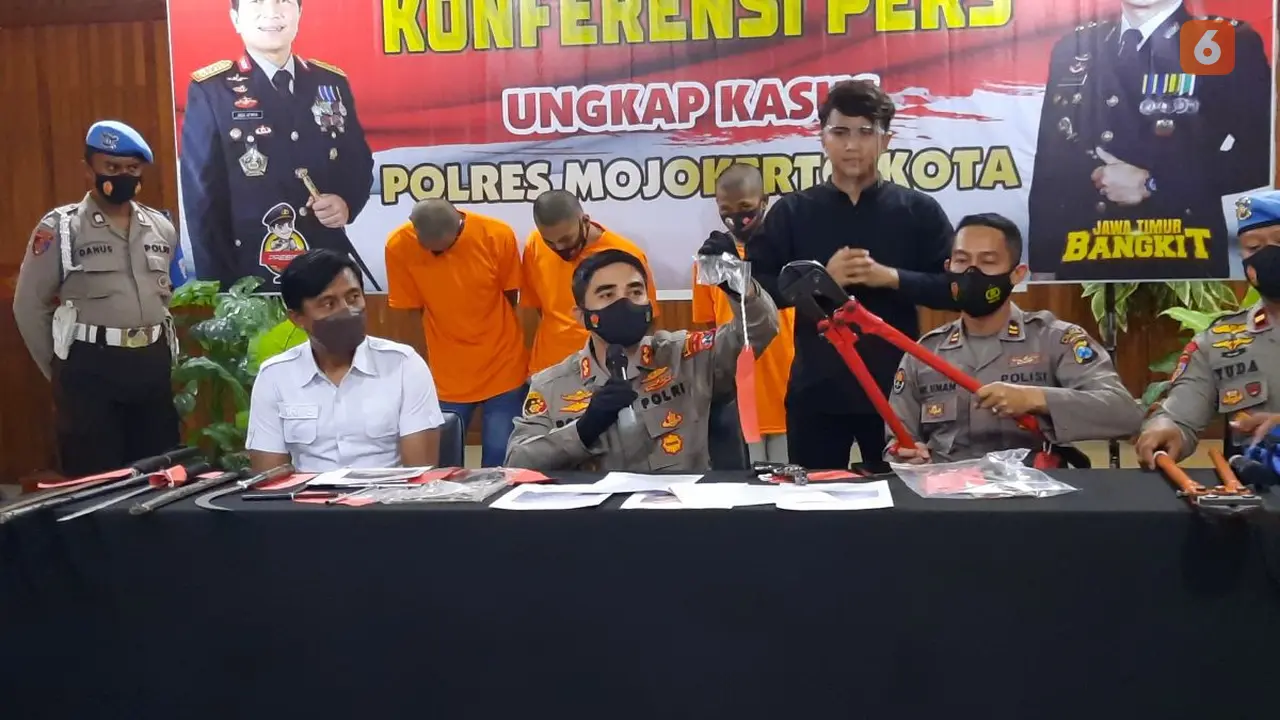Konferensi Pers Polres Mojokerto (Liputan6.com/Dok: Polres Mojokerto)