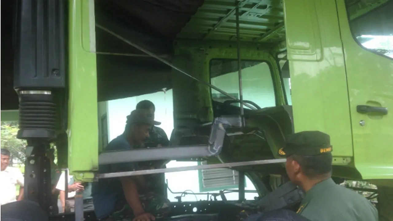 TNI AD Sulap Truk Jadi Amfibi