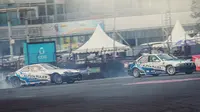 Dua drifter Alpha Rules Drift Team pada putaran kedua Indonesia Drift Series 2023. (Dokumentasi Alpha Rules Drift Team)