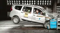 Hasil uji tabrak Renault Lodgy mengecewakan. (Global NCAP)