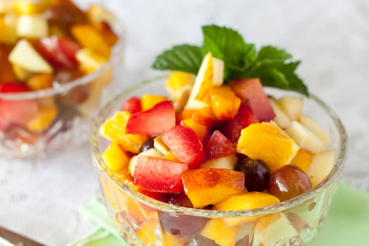 Ingin Turunkan Berat Badan? Yuk Ngemil 15 Buah Ini