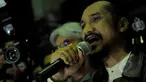 Polda Sulawesi Selatan menetapkan Ketua KPK, Abraham Samad sebagai tersangka. 