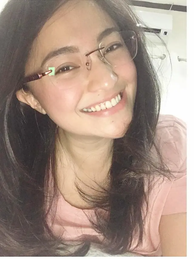 6 Potret Marshanda Tanpa Makeup, Tetap Cantik Memesona