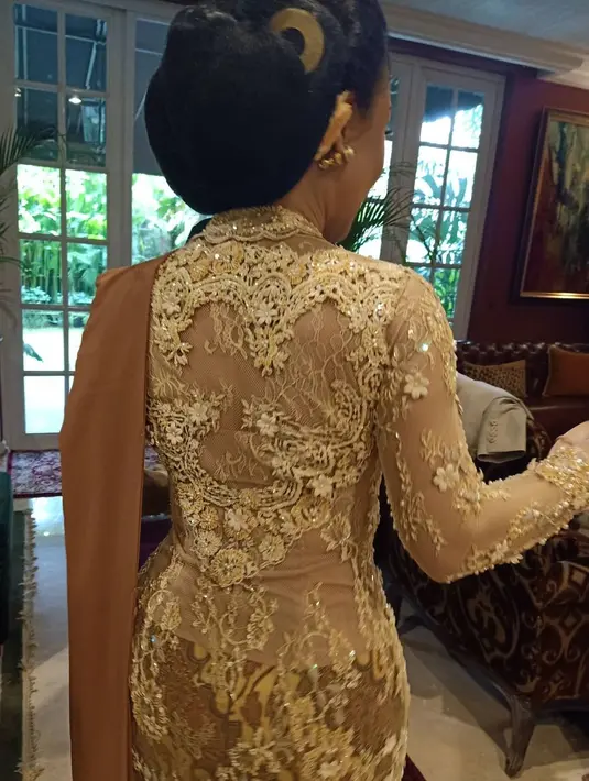 (Instagram/yunishara36)