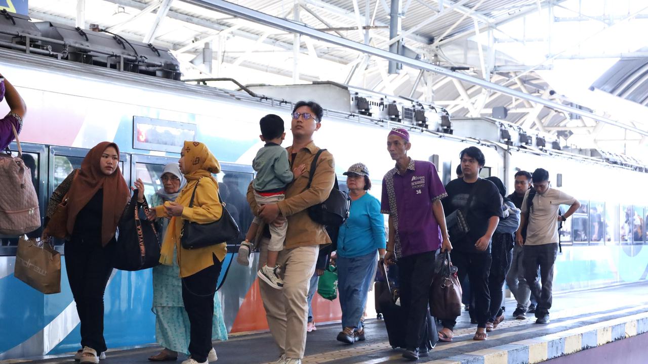Kereta Api Jadi Pilihan Mudik Lebaran, 4,7 Juta Tiket Ludes Terjual