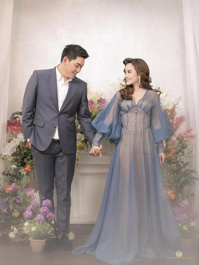 7 Pesona Prewedding Terbaru Ifan Seventeen dan Citra Monica, Tampil Menawan