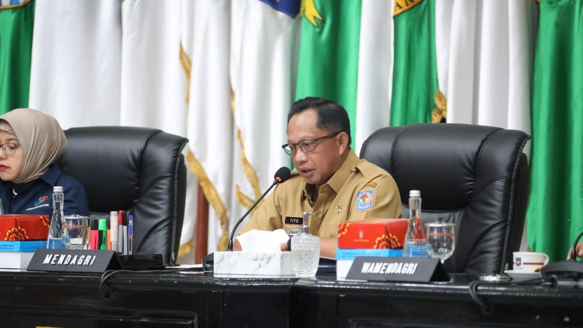 Mendagri Minta Perbaikan Infrastruktur Jalan Jelang Mudik Lebaran 2025 Dipercepat