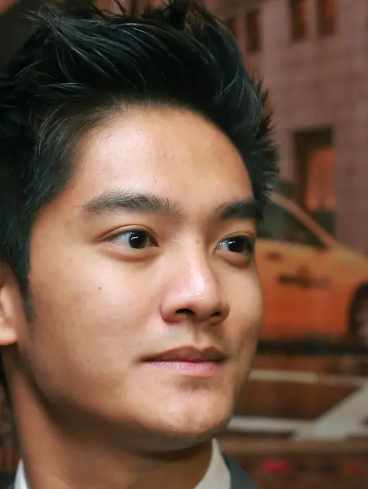 "Aku ga bisa nari sama sekali. Tertantang banget. Pengen coba. Akhirnya 3 minggu full, latihan buat 2 scene doang. Bisa aku bilang, ini film paling sulit yang aku peranin," jelas pemeran berusia 24 tahun ini. (Galih W. Satria/Bintang.com)