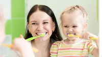 6 Trik Agar Sikat Gigi Jadi Menyenangkan untuk Anak