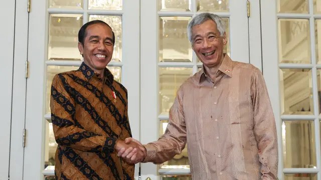 Presiden Jokowi Disambut Langsung PM Lee di Istana Kepresidenan Singapura