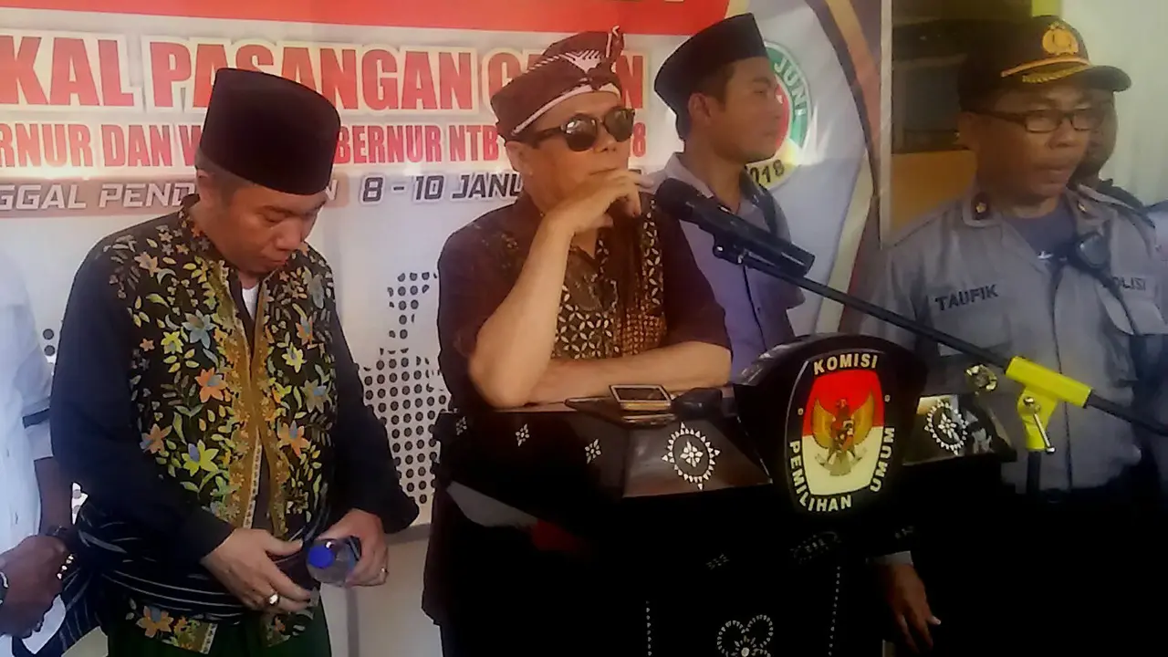 Pasangan calon gubernur NTB Ali Bin Dahlan dan Gede Sakti Amir Murni