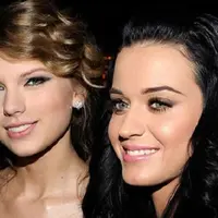 Taylor Swift dan Katy Perry (AFP)