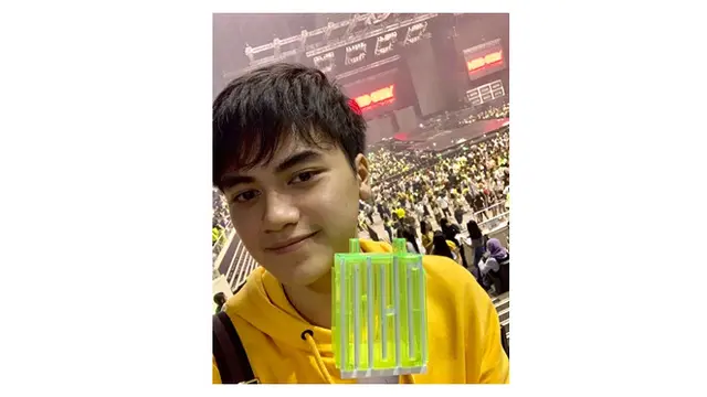 6 Potret Aktor Tampan Naufal Azhar, Punya Wajah Manis Hingga Fans Idol Korea