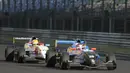Pebalap Indonesia, Presley Martono, memacu kecepatan saat balapan pertama seri kelima Formula Renault 2.0 Eurocup Hungaria di Sirkuit Hungaroring, Sabtu (1/7/2017). Start dari posisi ke-21, Presley finis di peringkat ke-17. (Bola.com/Reza Khomaini)
