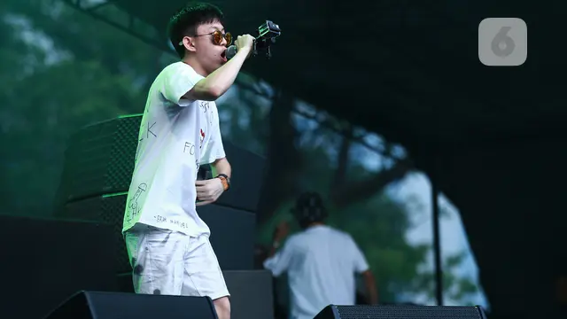 [Bintang] Rich Chigga