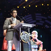 Afgan jadi penyanyi pria paling ngetop di SCTV Music Awards 2015 (Wimbarsana/Bintang.com)