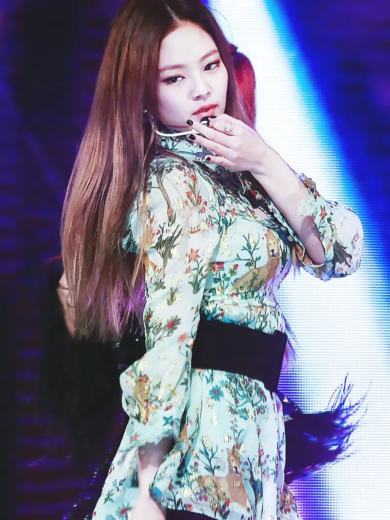 Jennie BLACKPINK