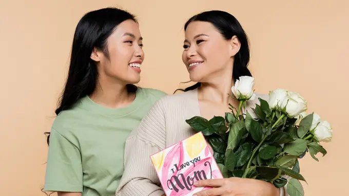 Hadiah untuk Mama di Hari Ulang Tahunnya, Perhiasan Berlian dan Perhiasan Emas Jadi Salah Satu Pilihan Terbaiknya