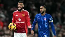 Bek MU Noussair Mazraoui (kiri) pada pertandingan kontra Chelsea. (Paul ELLIS / AFP)