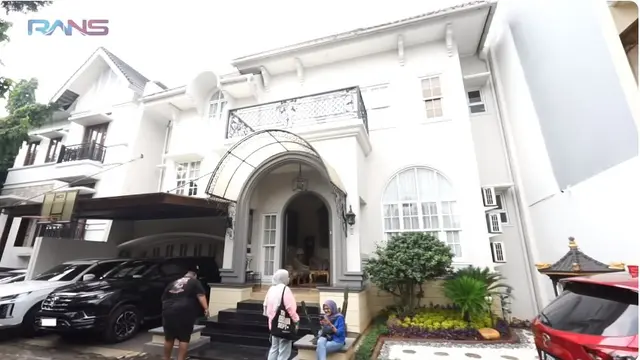12 Potret Rumah Kiky Saputri Usai Menikah Ini Ditaksir Capai Rp 15 M