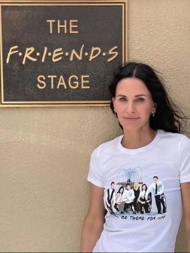 Courtney Cox Kapok Pakai Filler demi Terlihat Awet Muda