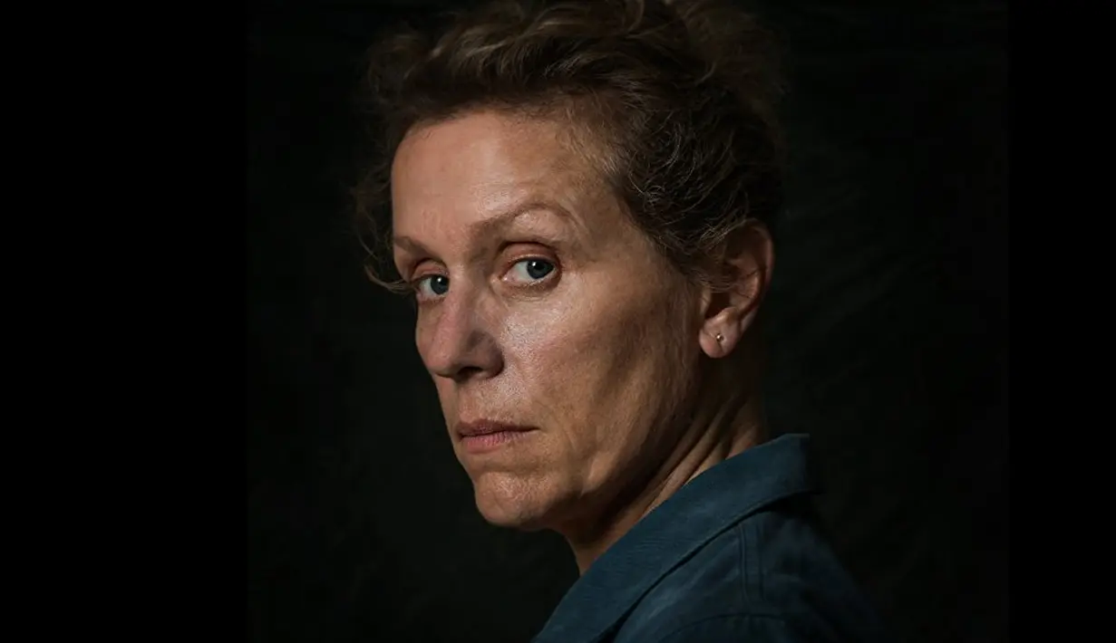 Kini ia kembali dianugerahi piala Oscar untuk kategori Best Actress untuk film Three Billboards Outside Ebbing, Missouri. (Junkee)