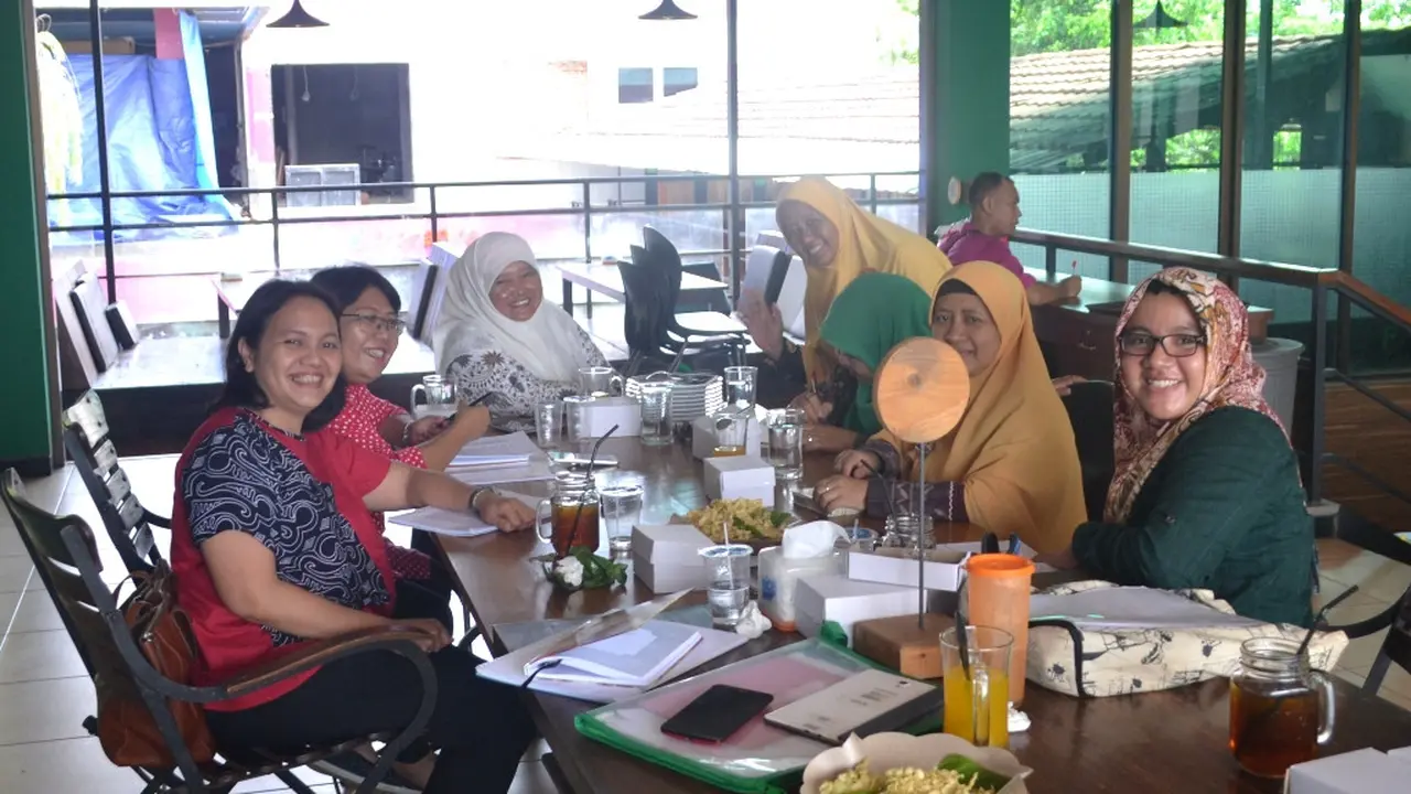 Aktivis perempuan di Cilacap mendesak agar segera diterbitkan Perbup Penanggulangan TB-HIV. (Foto: Liputan6.com/Muhamad Ridlo)